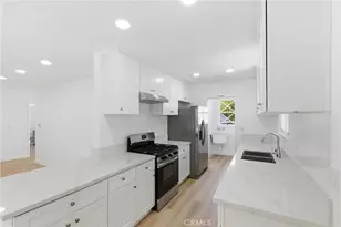 11251 Dronfield, Pacoima, CA 91331 - Photo 12
