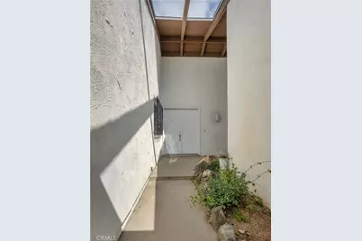 12634 Amboy Avenue, Sylmar, CA 91342 - Photo 2