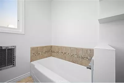 6637 Capps, Reseda, CA 91335 - Photo 20