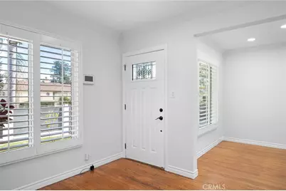 6637 Capps, Reseda, CA 91335 - Photo 4