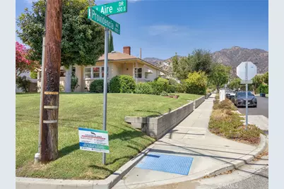 524 S Bel Aire Drive, Burbank, CA 91501 - Photo 38