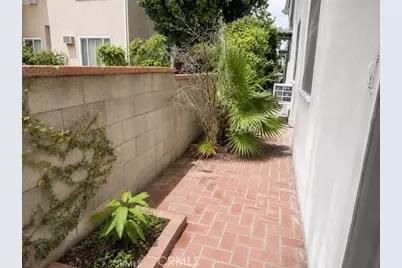 1122 N Louise Street #E, Glendale, CA 91207 - Photo 16