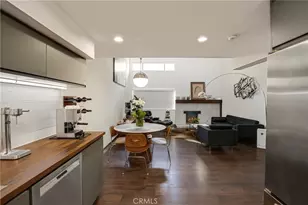 10926 Bluffside Dr, Studio City, CA 91604 - Photo 8