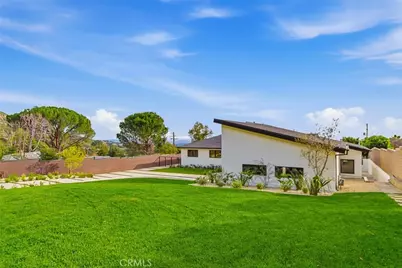 1764 E Loma Alta, Altadena, CA 91001 - Photo 4