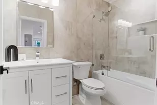 900 Brier Ln, Glendale, CA 91205 - Photo 8