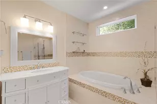 9001 Debra Ave, North Hills, CA 91343 - Photo 18