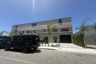 3075 California St, Burbank, CA 91504 - Photo 1