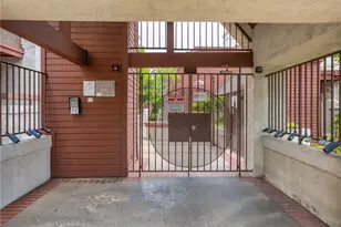 230 Bethany Road, Burbank, CA 91504 - Photo 32