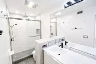 1140 E Ocean Blvd, Long Beach, CA 90802 - Photo 8
