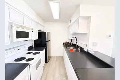 1140 E Ocean Boulevard #136, Long Beach, CA 90802 - Photo 6