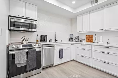 969 Hilgard Avenue #907, Los Angeles, CA 90024 - Photo 8