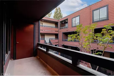 4425 Whitsett Avenue #210, Studio City, CA 91604 - Photo 26