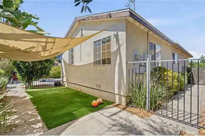 8747 Stansbury Avenue, Panorama City, CA 91402 - Photo 24