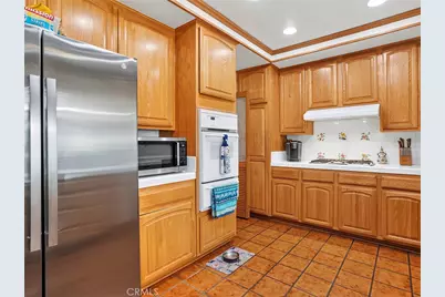 10634 Deering Avenue, Chatsworth, CA 91311 - Photo 8