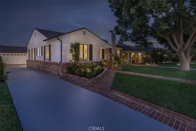 220 S Reese Place, Burbank, CA 91506 - Photo 2