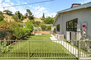 7982 Sangamon, Los Angeles, CA 91352 - Photo 38