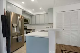 15050 Sherman, Los Angeles, CA 91405 - Photo 12