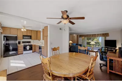 9436 Via Salerno, Los Angeles, CA 91504 - Photo 4