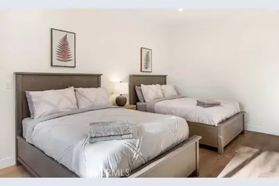 1617 Thurber, Burbank, CA 91501 - Photo 36
