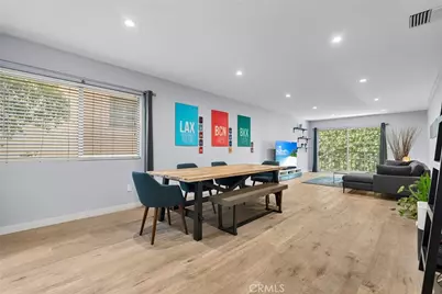 1045 N Kings #107, West Hollywood, CA 90069 - Photo 2