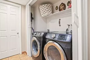 301 N Belmont Street, Glendale, CA 91206 - Photo 24