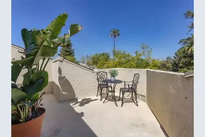 11044 Acama Street #302, Studio City, CA 91602 - Photo 36