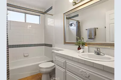 11044 Acama Street #302, Studio City, CA 91602 - Photo 32