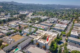 11044 Acama St, Studio City, CA 91602 - Photo 48