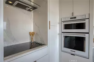 100 S Doheny, Los Angeles, CA 90048 - Photo 24