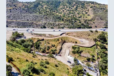 10200 Willow Springs Lane, Sunland, CA 91040 - Photo 6