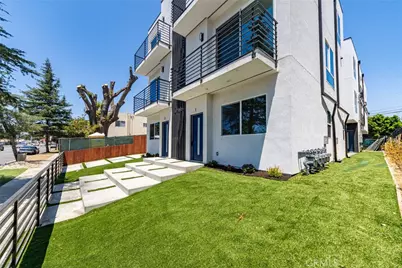 6700 Balboa, Los Angeles, CA 91406 - Photo 1
