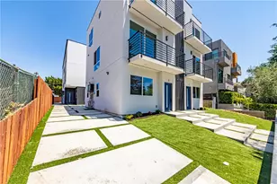 6700 Balboa, Los Angeles, CA 91406 - Photo 2