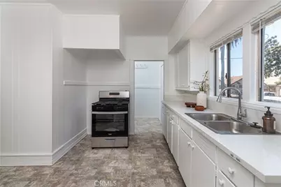 1458 W 49th, Los Angeles, CA 90062 - Photo 10