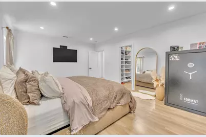 4624 Saint Clair, Valley Village, CA 91607 - Photo 30