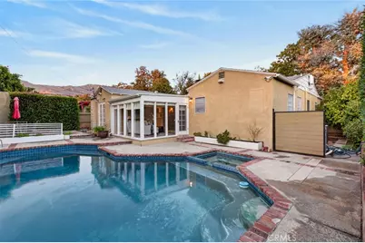 1321 Graynold, Glendale, CA 91202 - Photo 10
