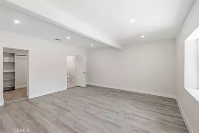 10227 McVine, Sunland, CA 91040 - Photo 12