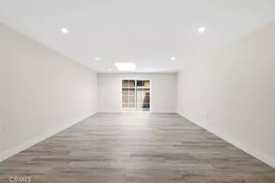 10227 McVine, Sunland, CA 91040 - Photo 8