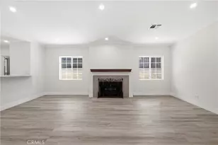 10227 McVine, Sunland, CA 91040 - Photo 8