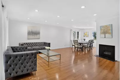 9541 Via Salerno, Burbank, CA 91504 - Photo 8