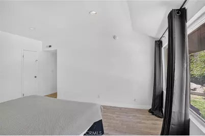 9541 Via Salerno, Burbank, CA 91504 - Photo 40
