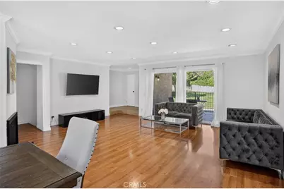 9541 Via Salerno, Burbank, CA 91504 - Photo 12