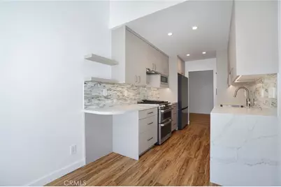 17255 Palisades Circle, Pacific Palisades, CA 90272 - Photo 12