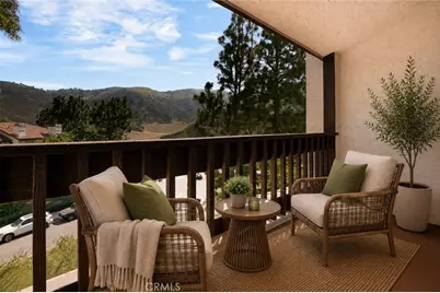 17255 Palisades Circle, Pacific Palisades, CA 90272 - Photo 36