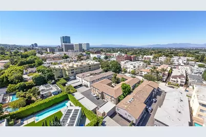 15034 Dickens Street #4, Sherman Oaks, CA 91403 - Photo 34