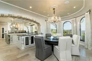 330 Kempton Rd, Glendale, CA 91202 - Photo 20