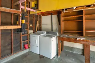 13208 S Manhattan Pl, Gardena, CA 90249 - Photo 26