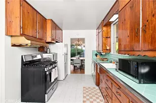 1818 Hilton Dr, Burbank, CA 91504 - Photo 30