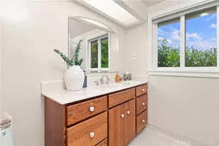 821 Groton Dr, Burbank, CA 91504 - Photo 28
