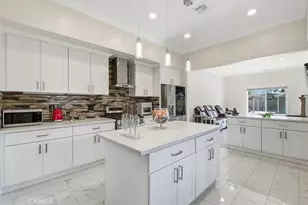 6525 Mary Ellen, Los Angeles, CA 91401 - Photo 10