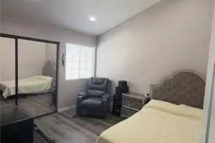 19928 Chase St, Winnetka, CA 91306 - Photo 12